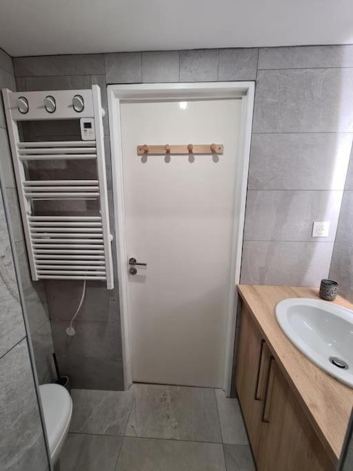 Appartement Au Calme Dans Residence Avec Piscine Boersch 외부 사진